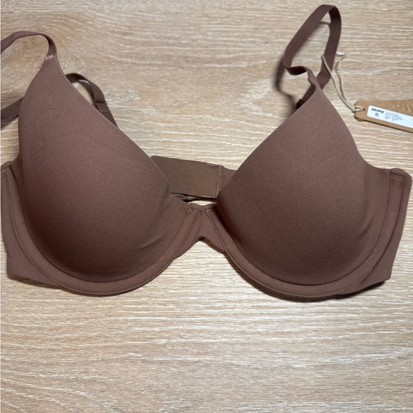 Skims fits everybody scoop bra 36C - Picture 2 of 3